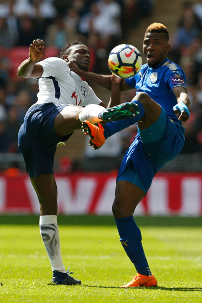 兰队迈向更 兰队迈向更